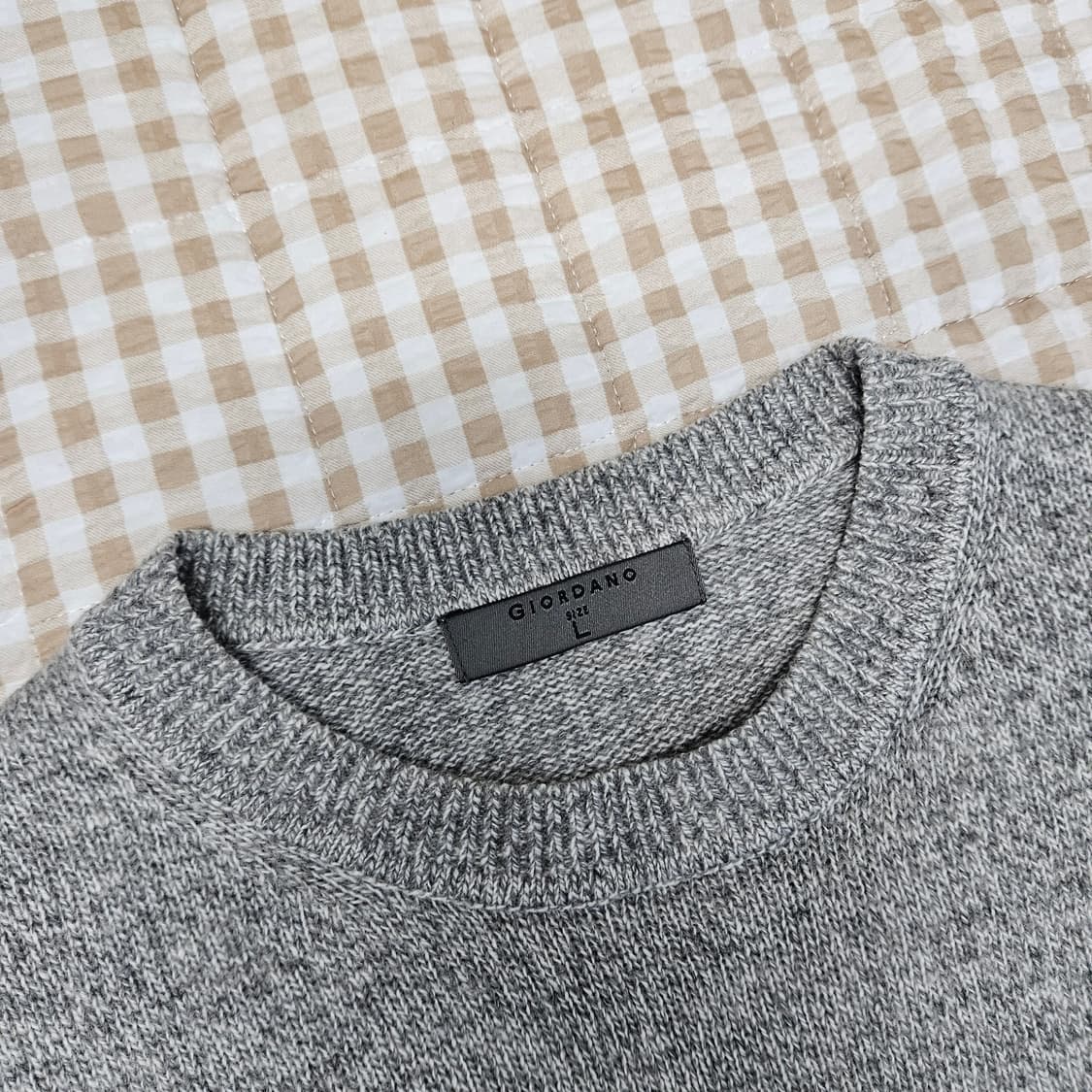 지오다노 간절기 니트 남자100 (2벌가격) 상품이미지2