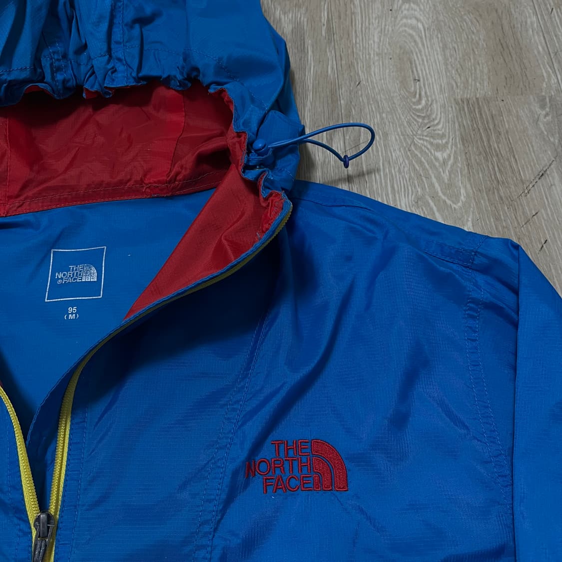 노스페이스 컴팩트 후드 블루/옐로우 바람막이 자켓 M(95) 상품이미지3