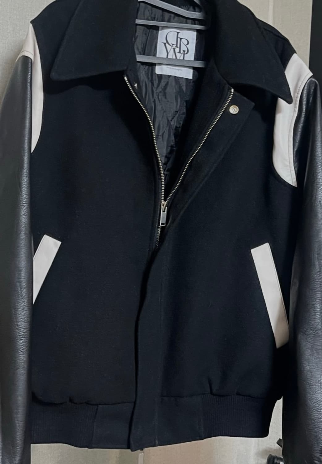 밀로 아카이브 바시티 자켓 상품이미지1