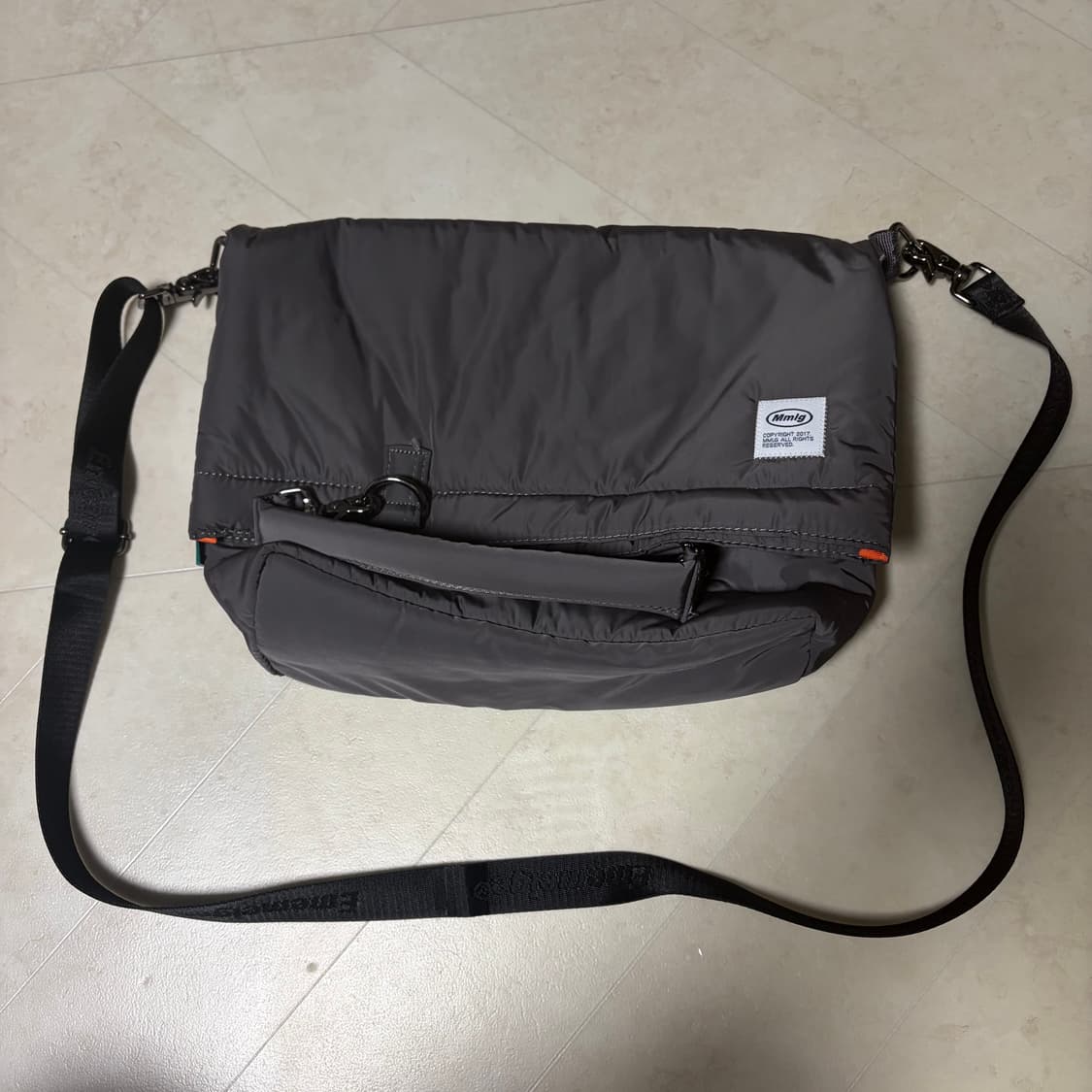 MMLG 엠엠엘지 쿠션 3way 메신저백 그레이 상품이미지7