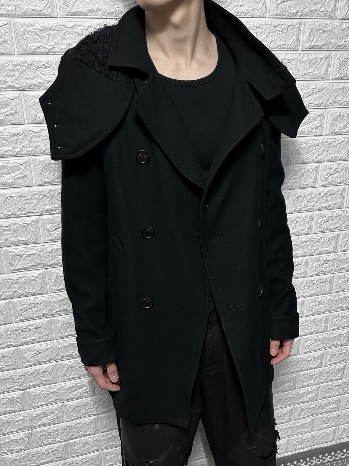 우영미 더블 브레스티드 하이넥 울 코트 상품이미지3