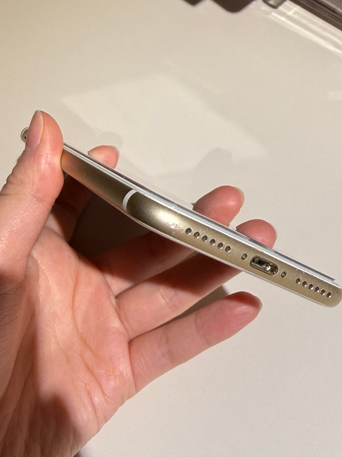 아이폰7 골드 32GB 상품이미지8