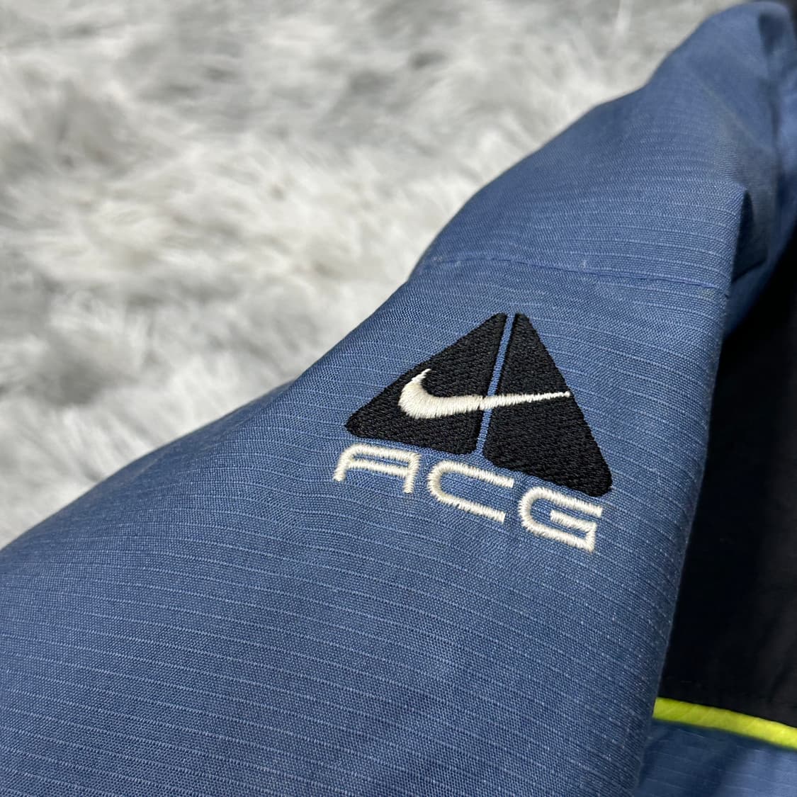 나이키 올드스쿨 acg 스우시 패딩점퍼  상품이미지3