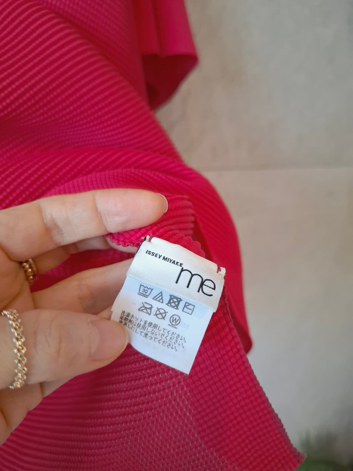 이세이미야케 돌먼 스트레치 플리츠플리즈 상품이미지3