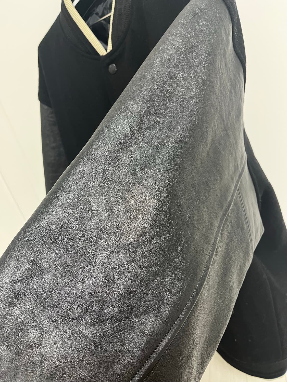 디스이즈네버댓 레더자켓 상품이미지3