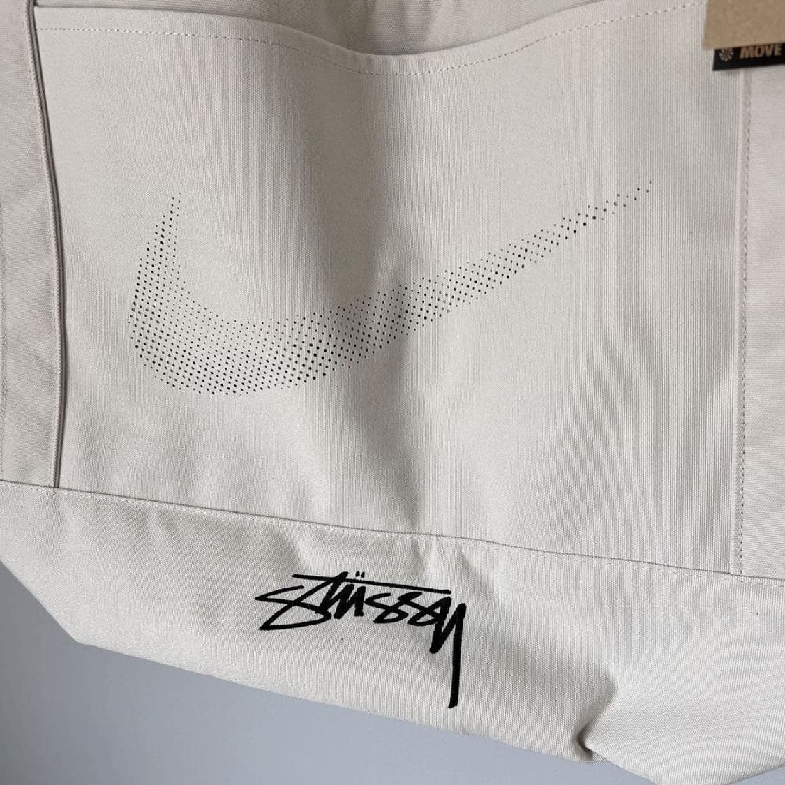 나이키 스투시 토트백 라이트 본 상품이미지3