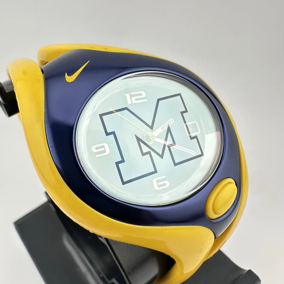 나이키 트라이액스 마이애미 팀 아날로그 시계 상품이미지4