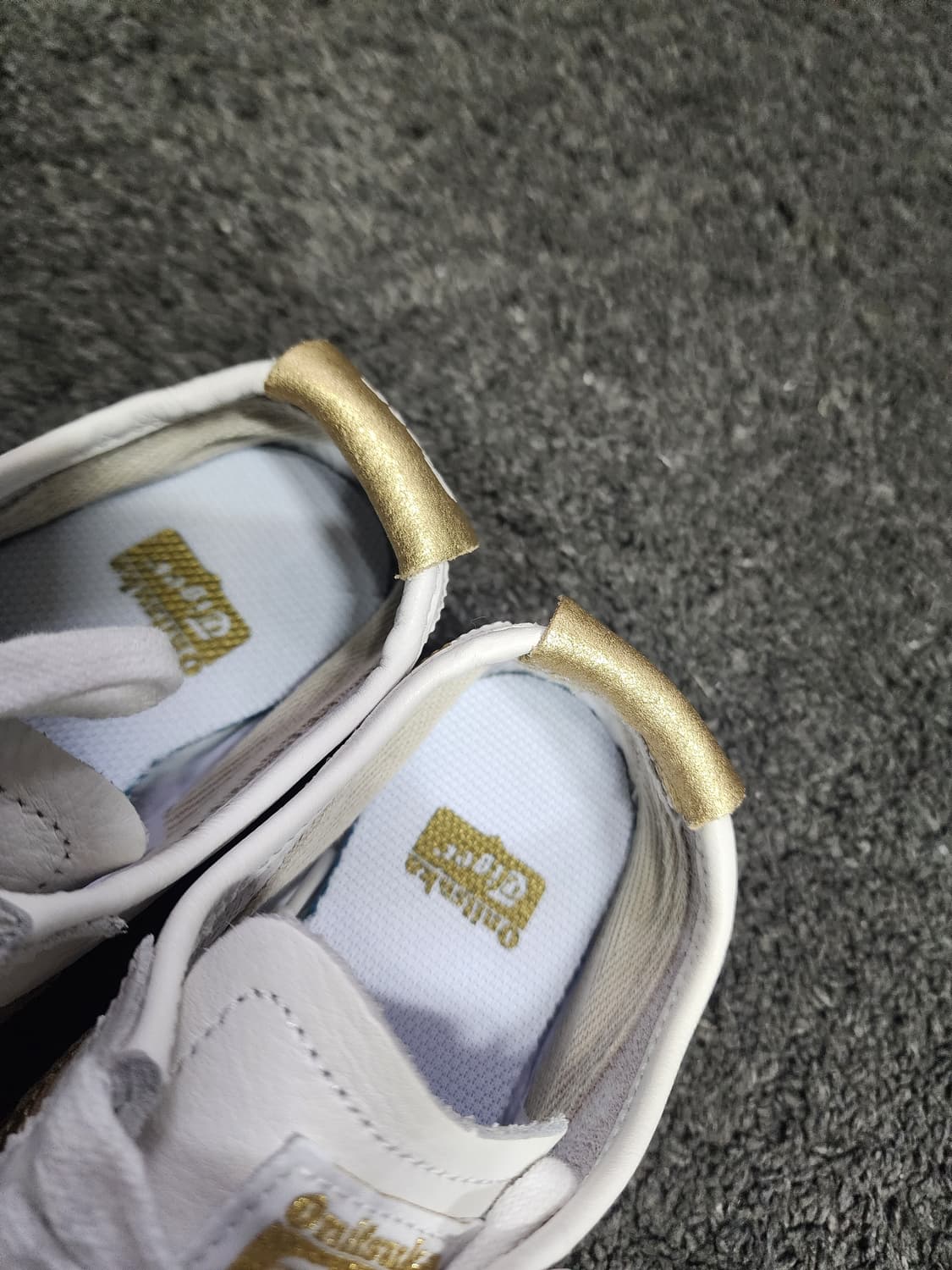 여성 오니츠카타이거 멕시코66 흰금 235사이즈  상품이미지6