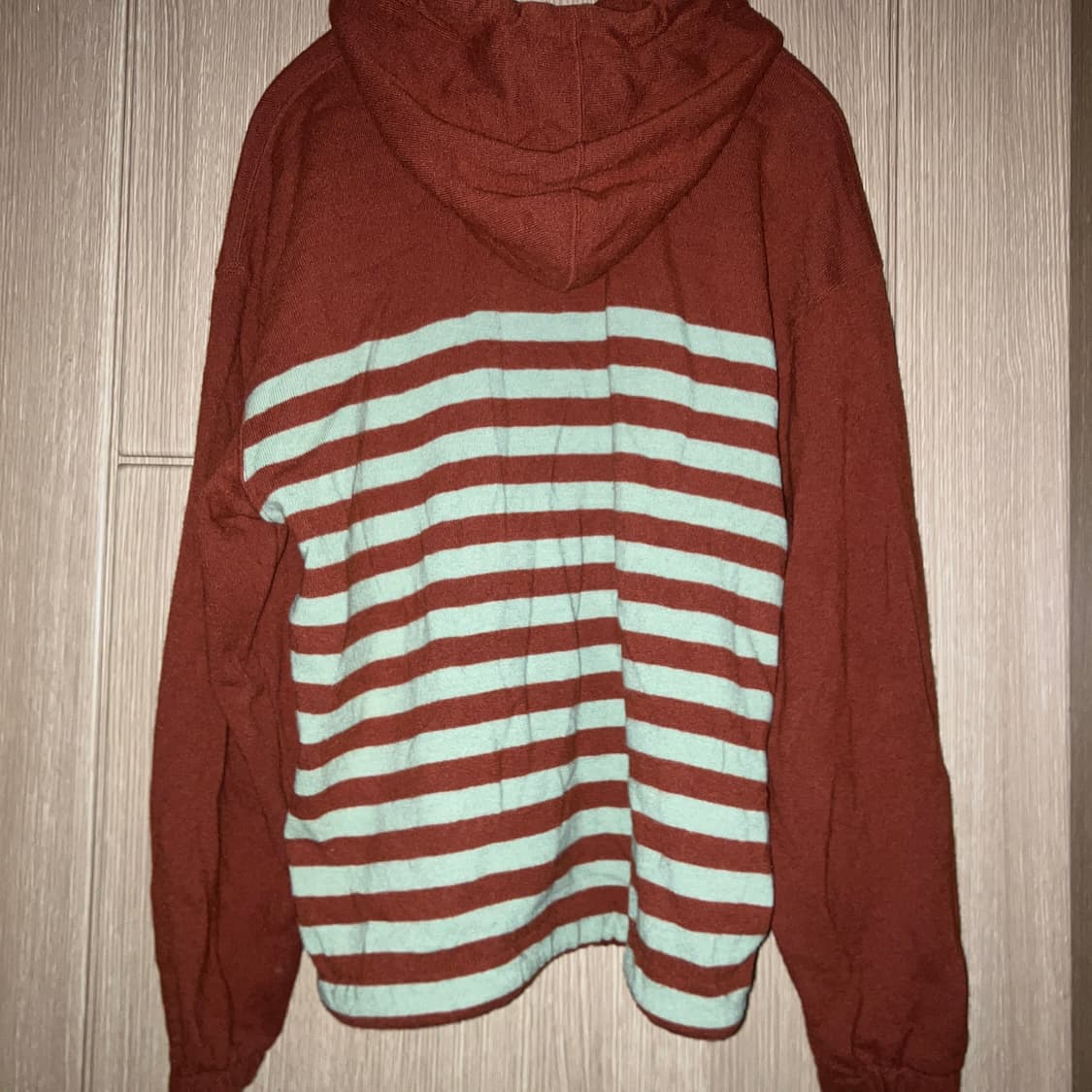 니콜클럽 후드집업 상품이미지2