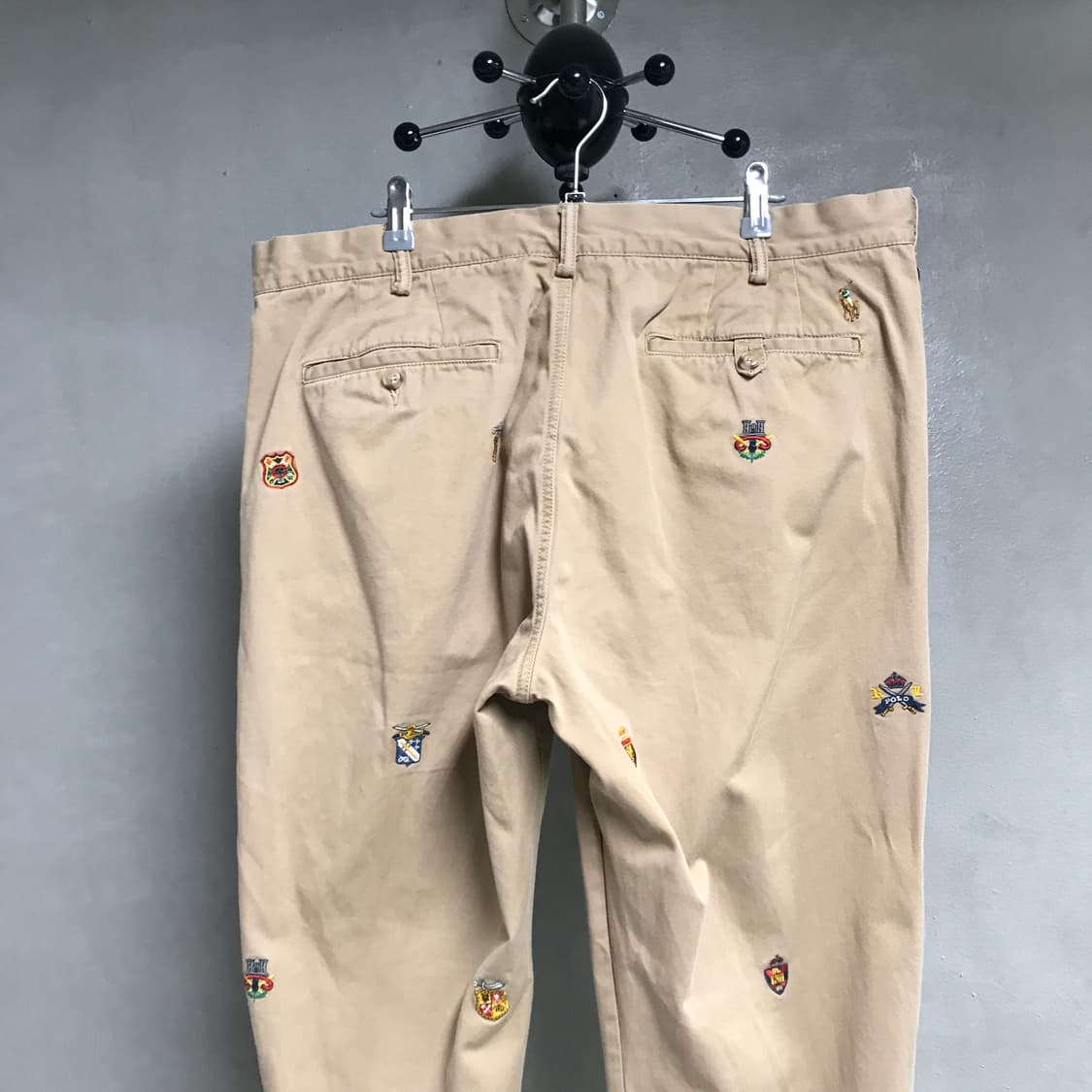 폴로 랄프로렌 멀티 자수 치노 팬츠 베이지 38/34 상품이미지2