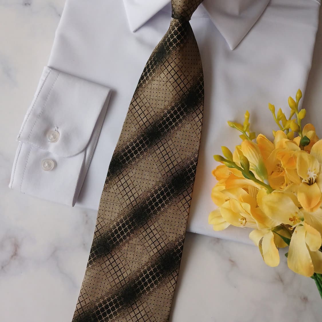 발망 실크 브라운 체크 패턴 넥타이 9.3cm A+등급 A19255
 상품이미지8