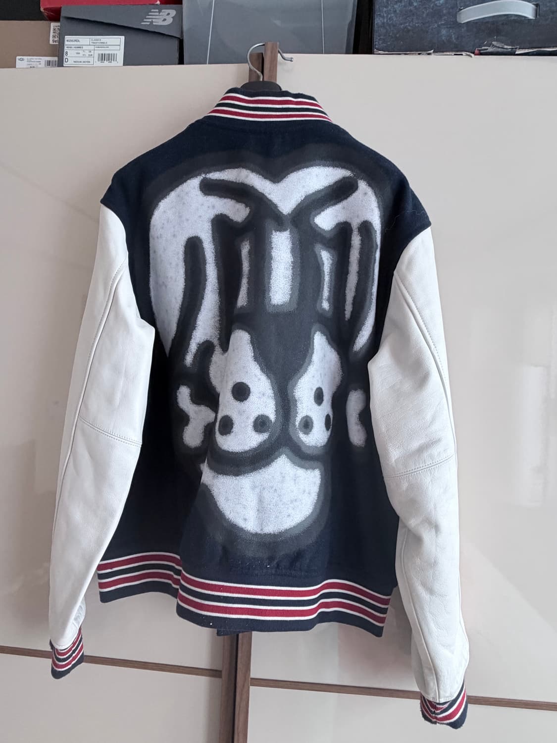 슈프림 치토 본 바시티 상품이미지2