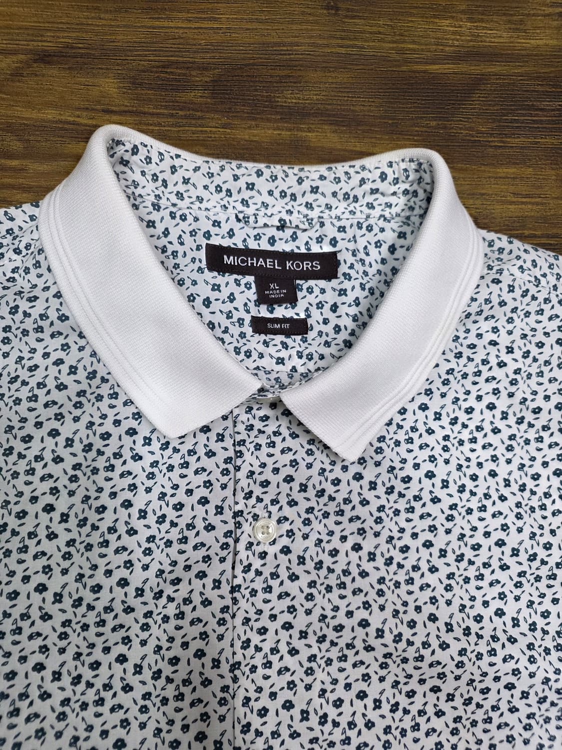 마이클코어스 플라워 반팔 셔츠 상품이미지2