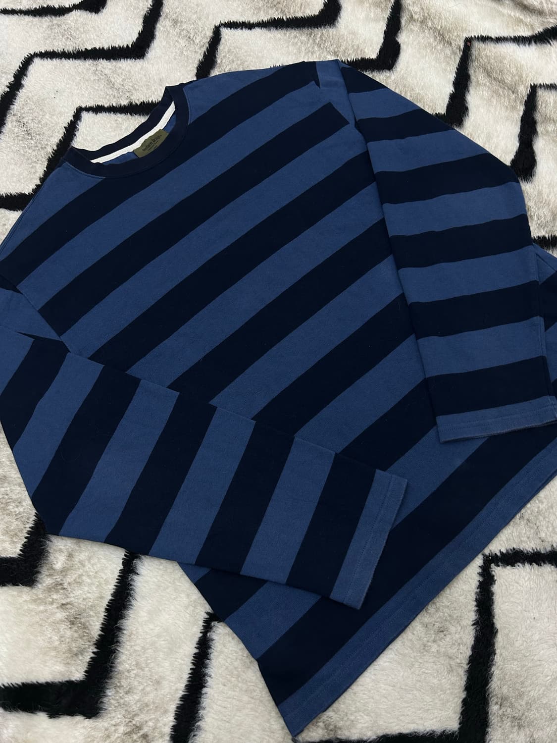 [L]유니폼브릿지 스트라이프 맨투맨 상품이미지3