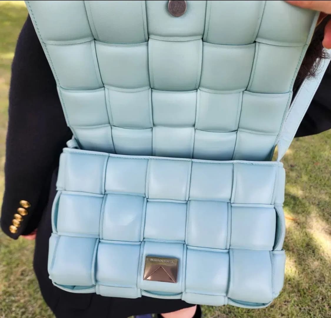 보테가베네타 591970 패딩 카세트백 상품이미지3