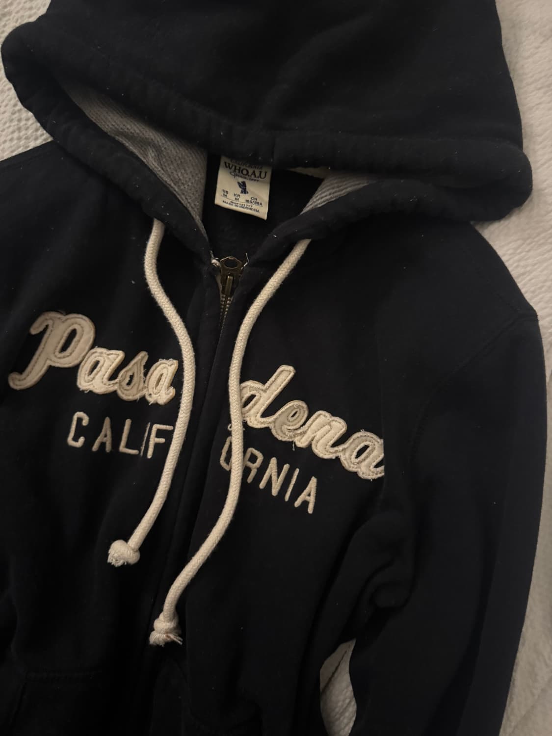 후아유 화이트 + 블랙 후드집업 상품이미지2