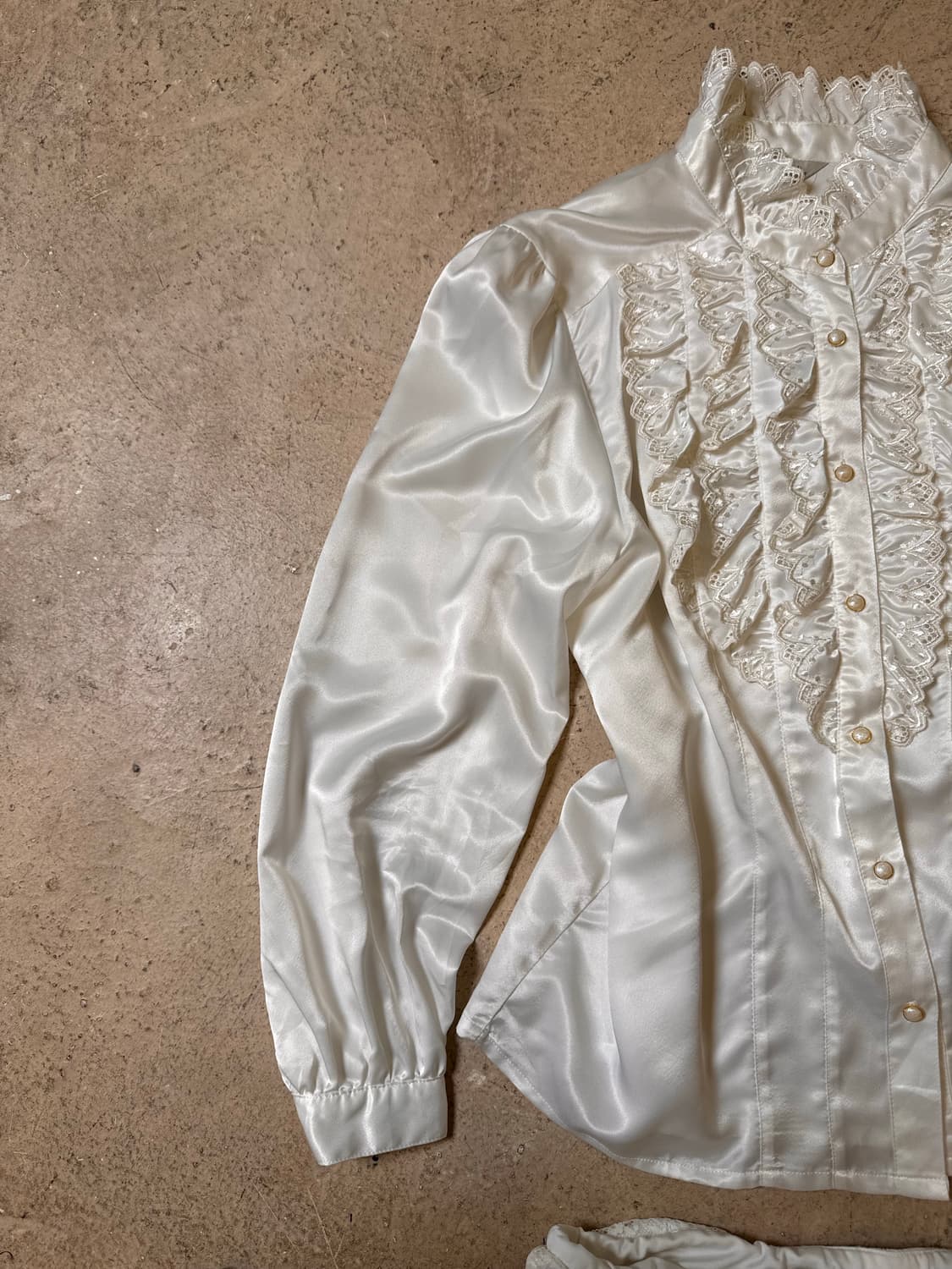 새틴 블라우스 상품이미지3