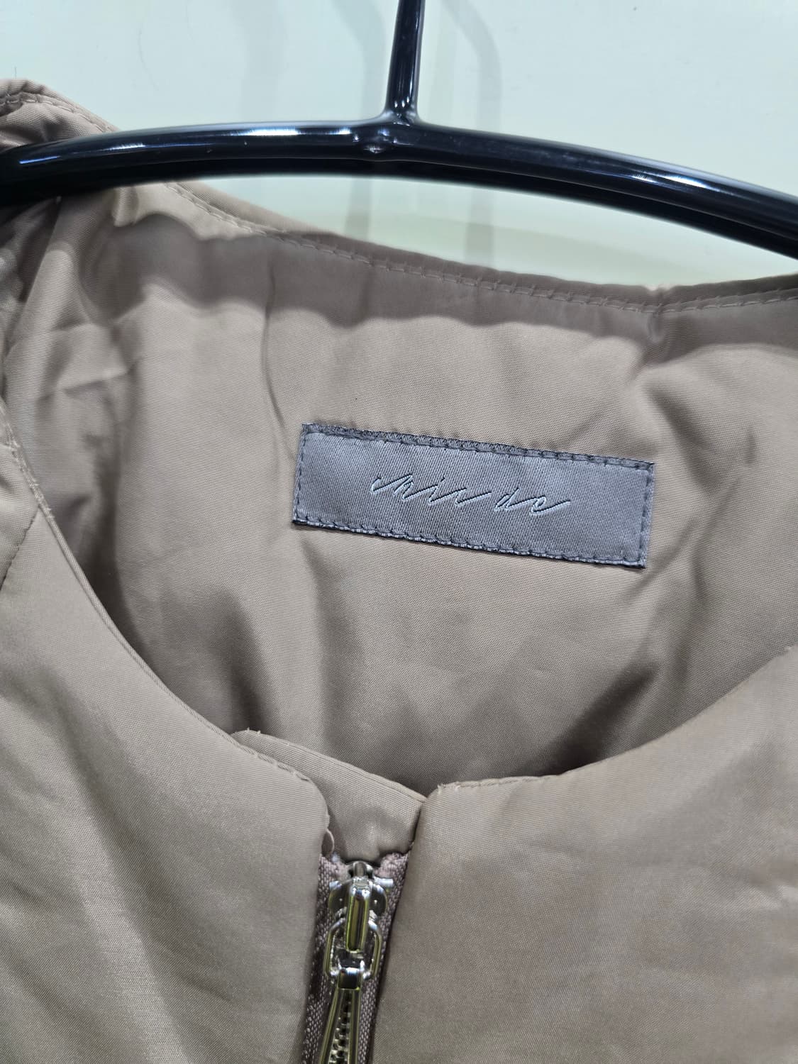 베이지 여성 롱 누빔 패딩 코트 Free 상품이미지2