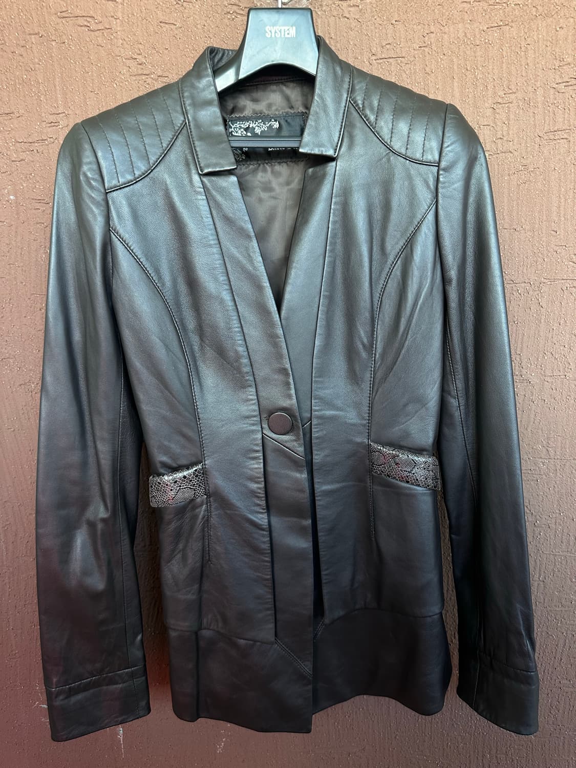 Elloie Dieu snake pattern point jacket 상품이미지6