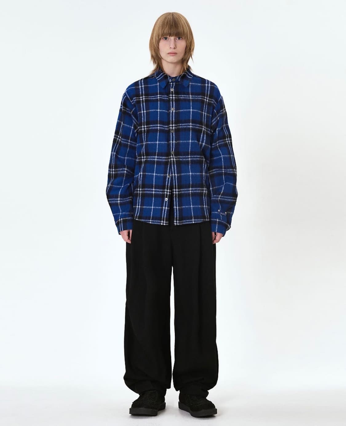 (한소희님 착용) 아더에러 로아셔츠 상품이미지6