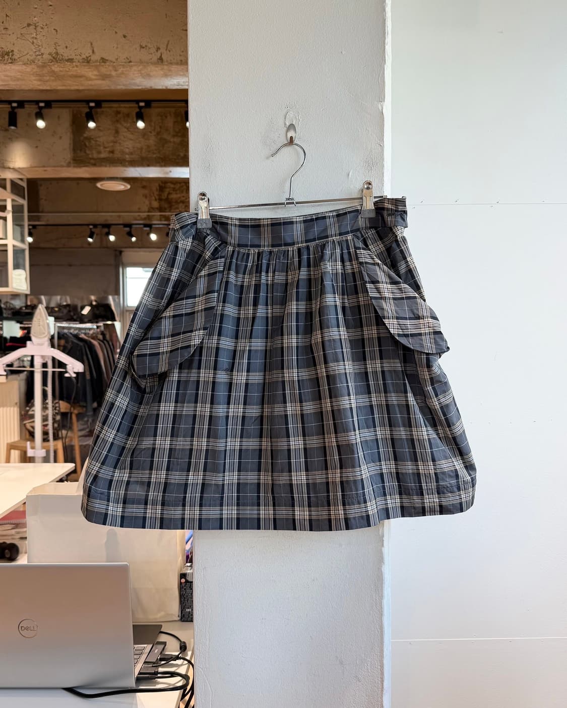 비비안웨스트우드 블랙 체크 폴리에스터 미니스커트  상품이미지2