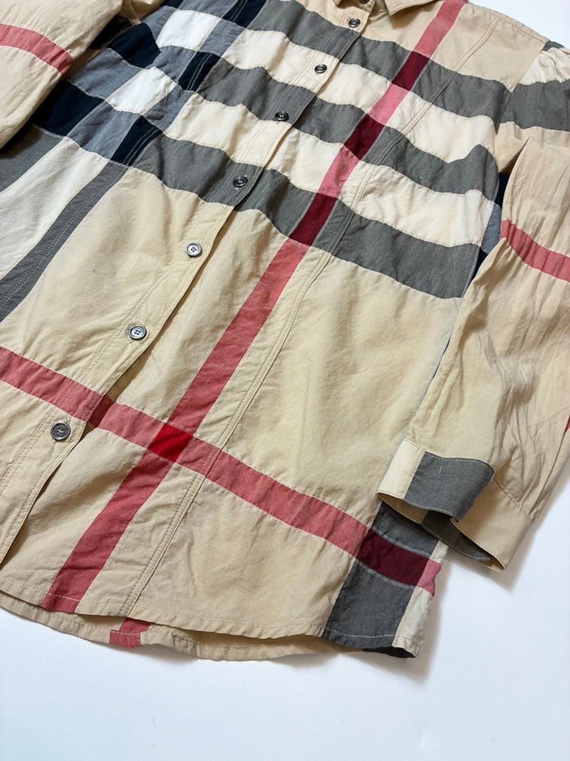 버버리 브릿 셔링 노바 체크 7부 블라우스 PN8384 상품이미지3