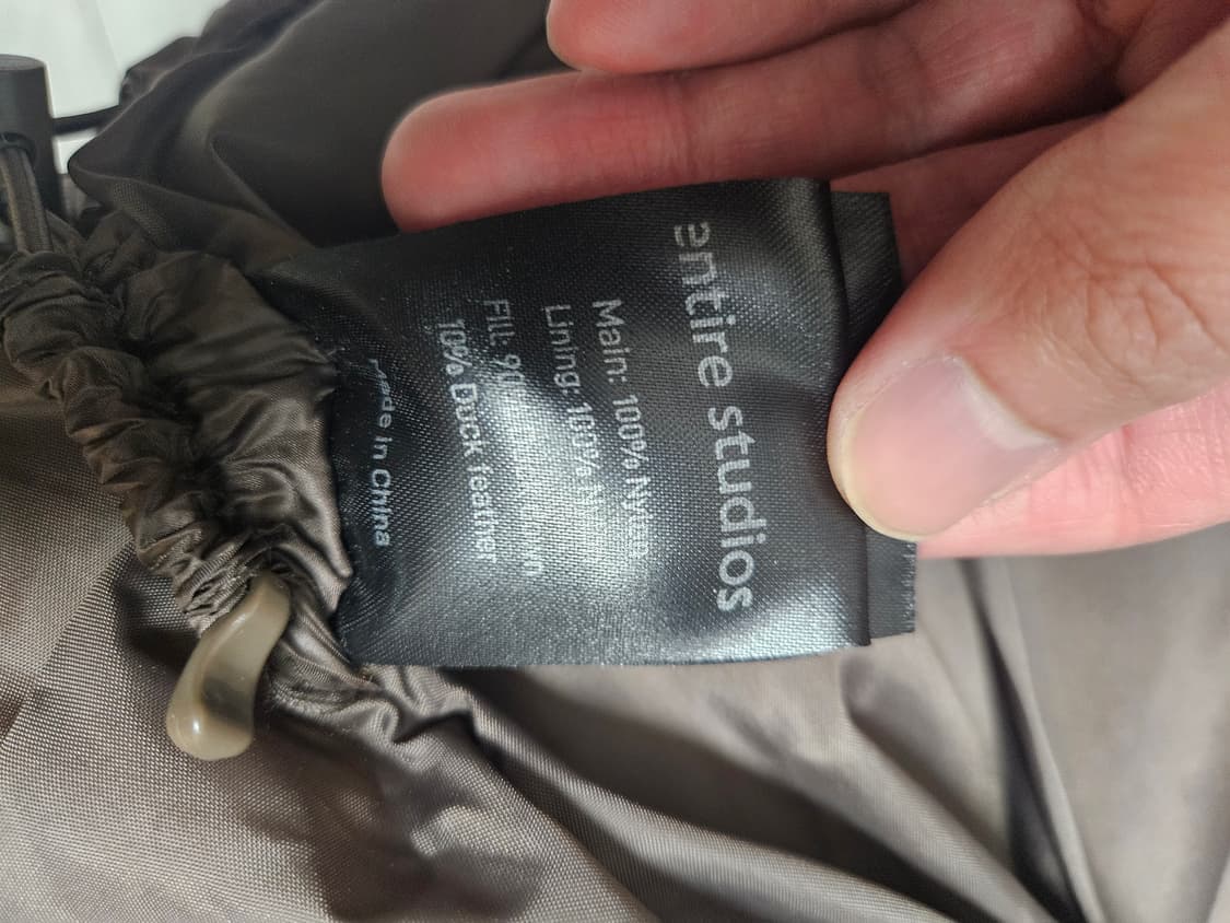 [L] 엔타이어스튜디오 UVR 다운 패딩 점퍼 상품이미지4