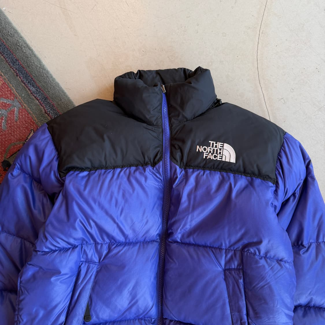 노스페이스 퍼플 눕시 패딩 상품이미지4