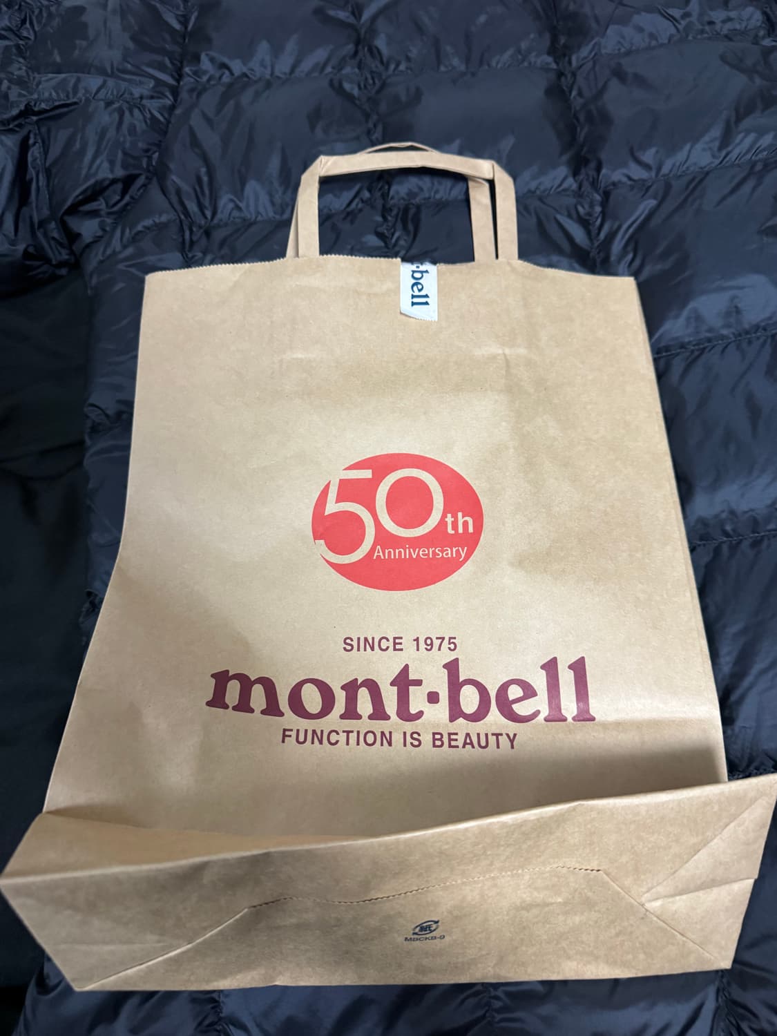 몽벨 슈페리어 다운 자켓 블랙 경량패딩 상품이미지5