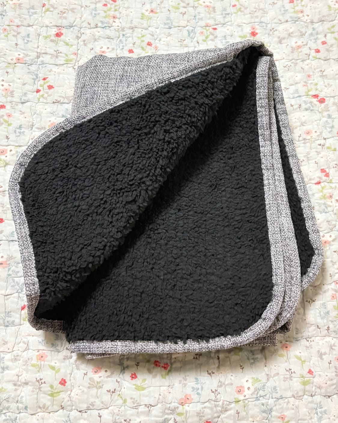 (이체시에눌) 고전 산엑스 리락쿠마 안경 디자인 그레이 러그 매트 상품이미지2