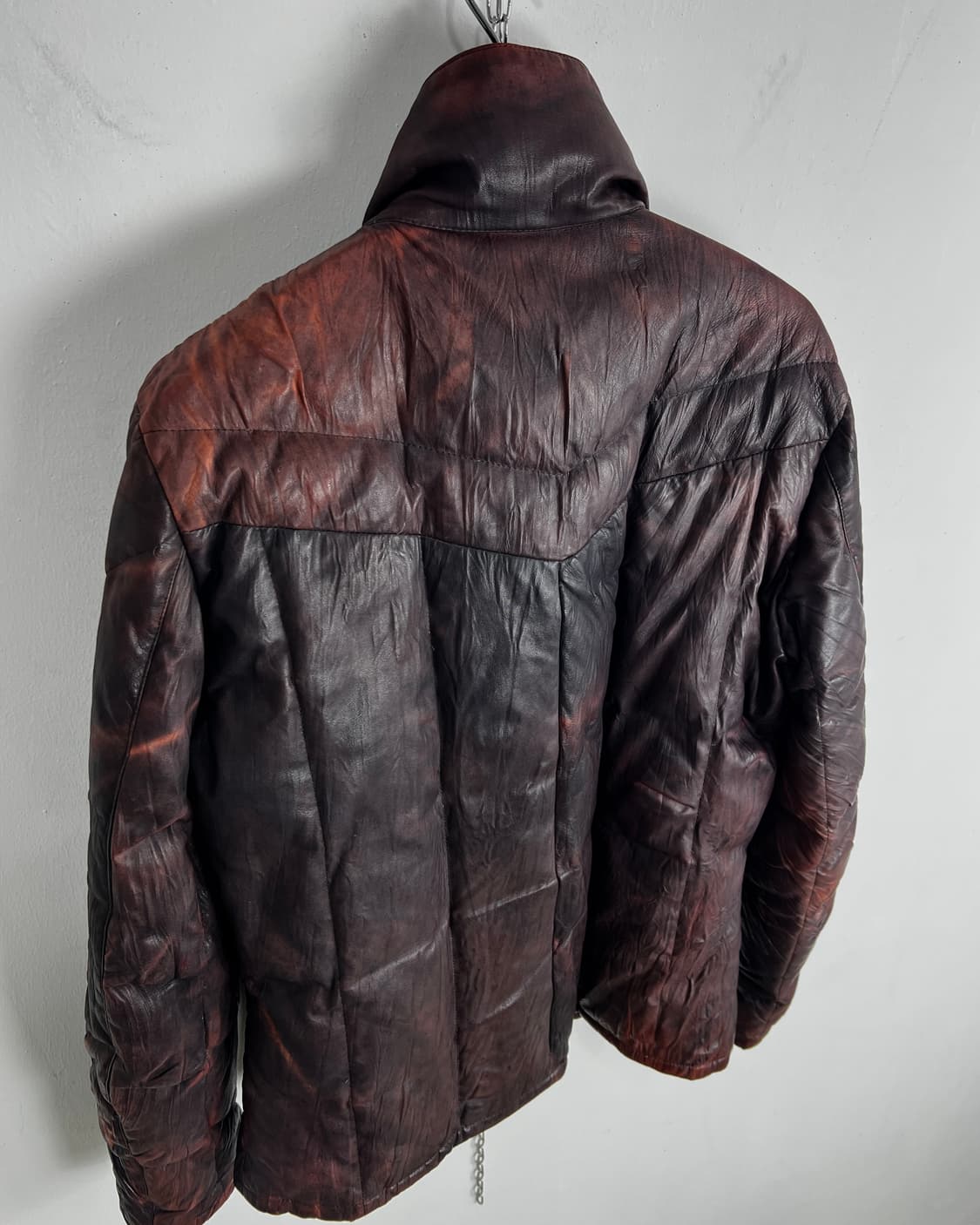 이사무 카타야마 백래쉬 쉽스킨 레더 다운 자켓 상품이미지7