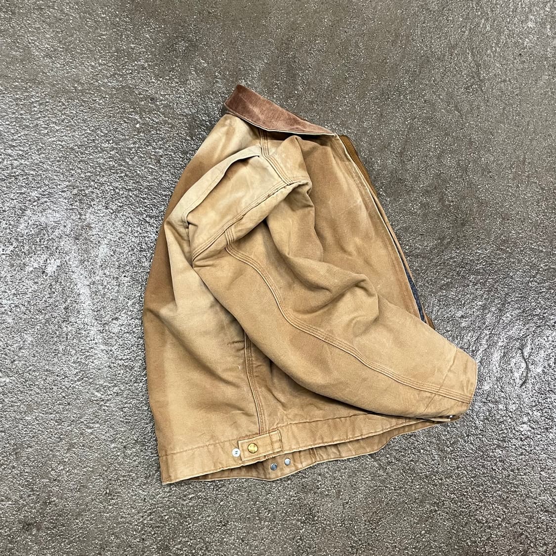 Carhartt 페이딩 디트로이트 자켓 (105) 상품이미지6