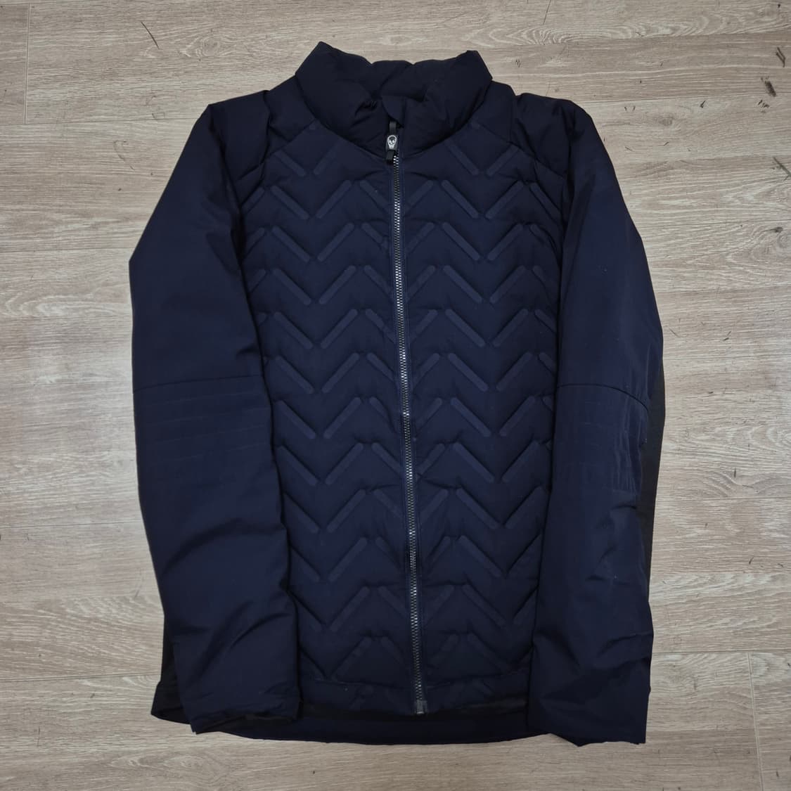 에드하디 격자 쉐브론 퀼팅 경량패딩 점퍼 M(95) 상품이미지1