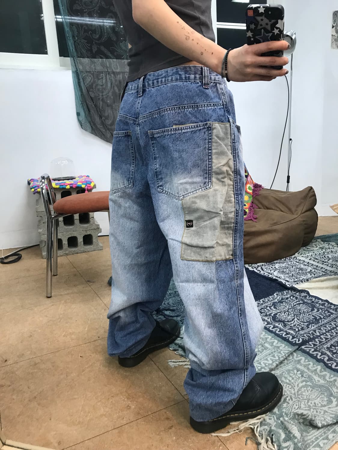 PHAT FARM 워싱 자수 디테일 연청 데님팬츠  상품이미지3