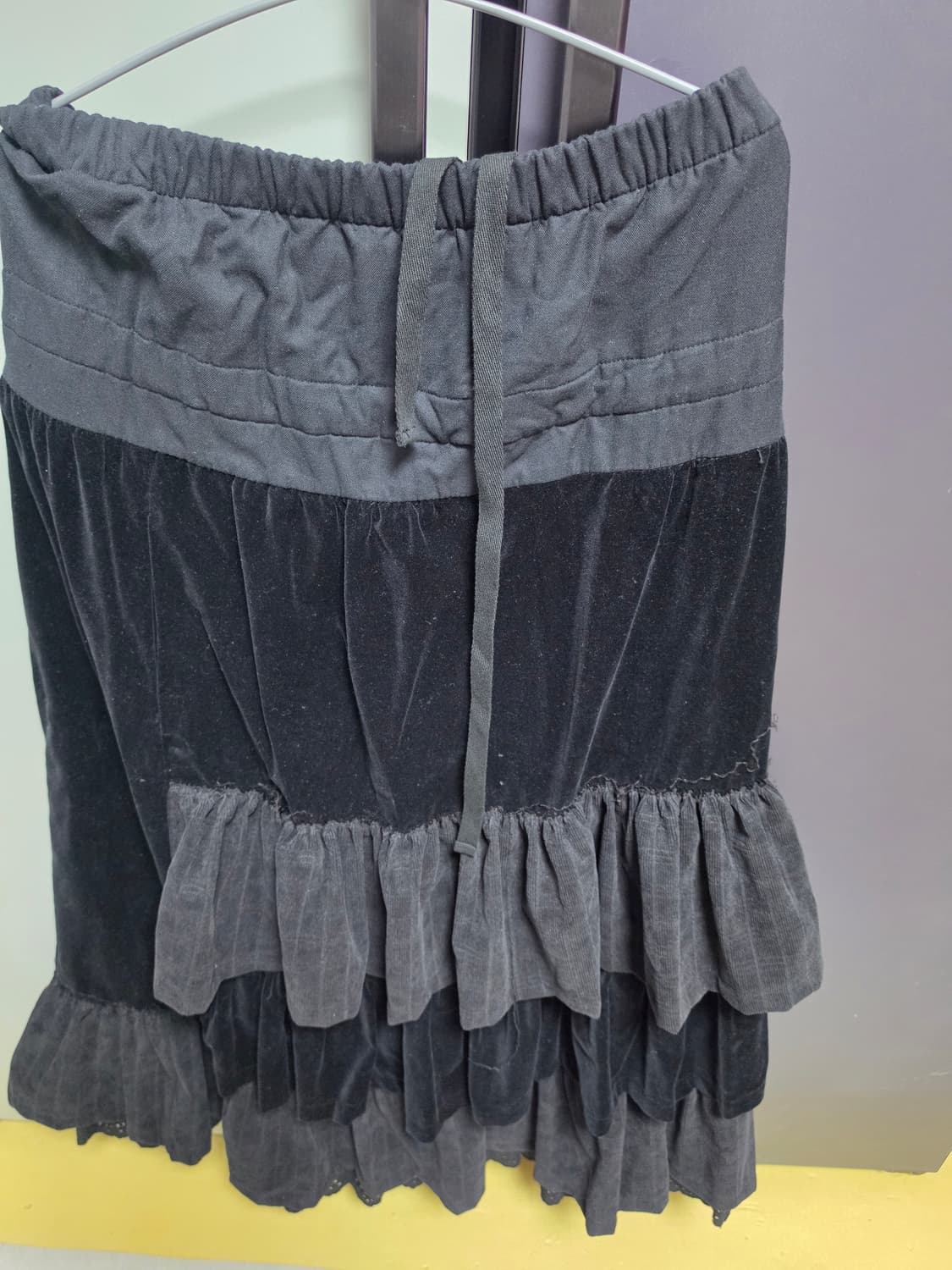 오픈와이와이 벨벳 롤드 스커트 상품이미지3