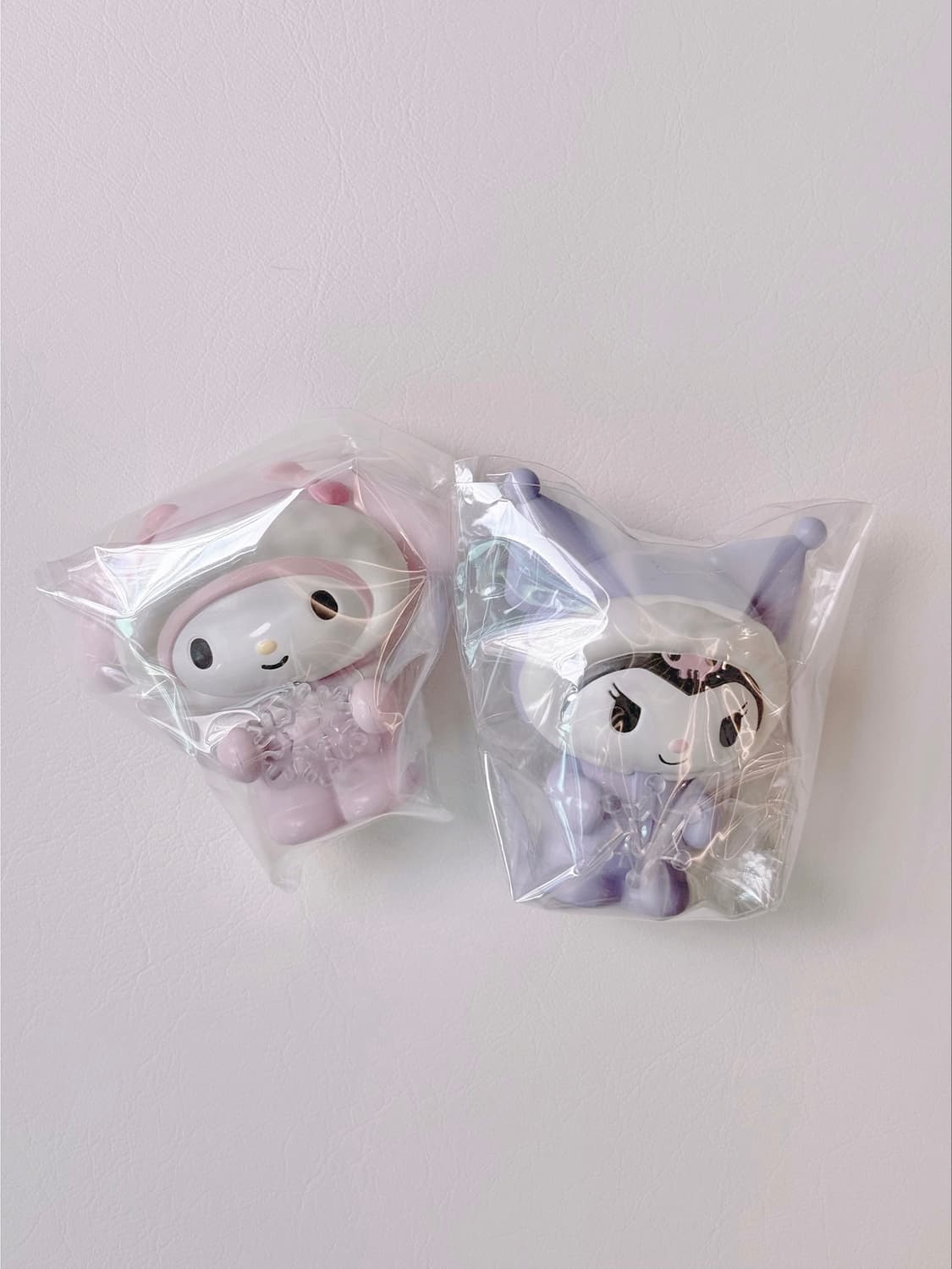 산리오 푹신푹신 패딩 윈터 헬로키티 마스코트 홀더 상품이미지4