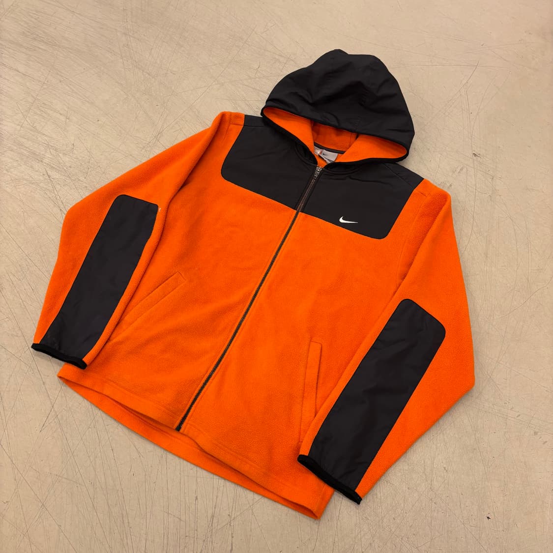 나이키 스우시 투톤 플리스 후드 집업 상품이미지1