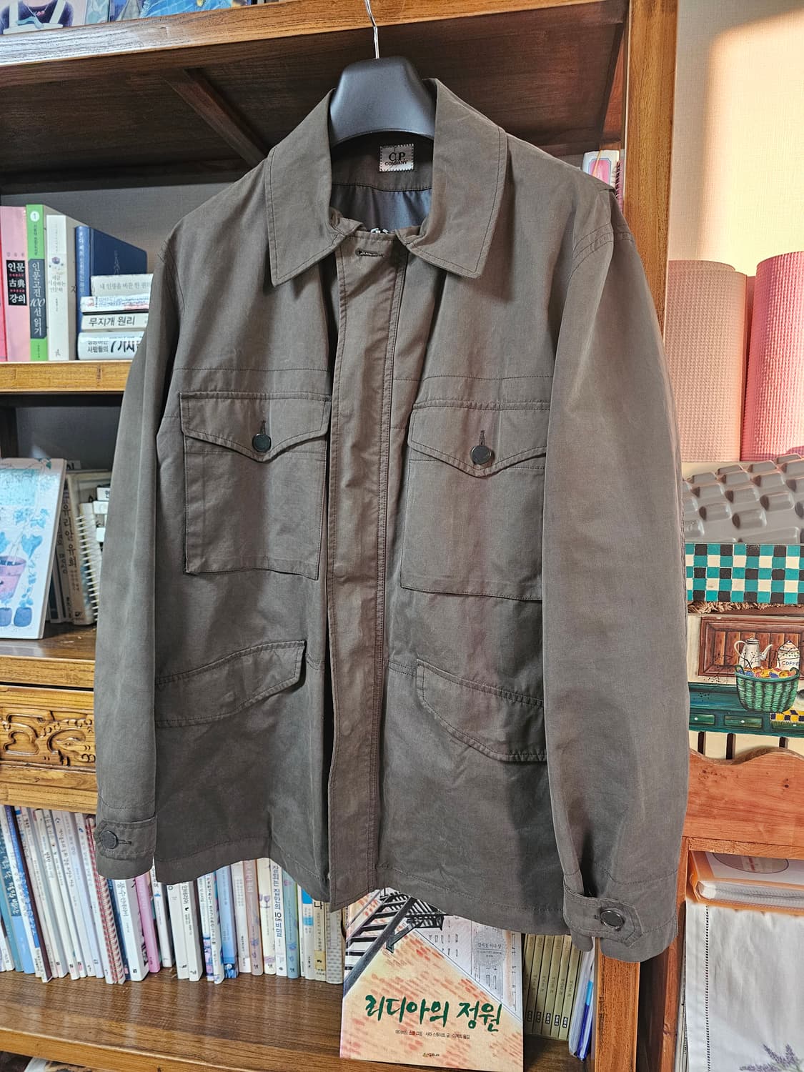 전국 유일 매물 씨피 CP 컴퍼니 bdu 자켓 팝니다 상품이미지2