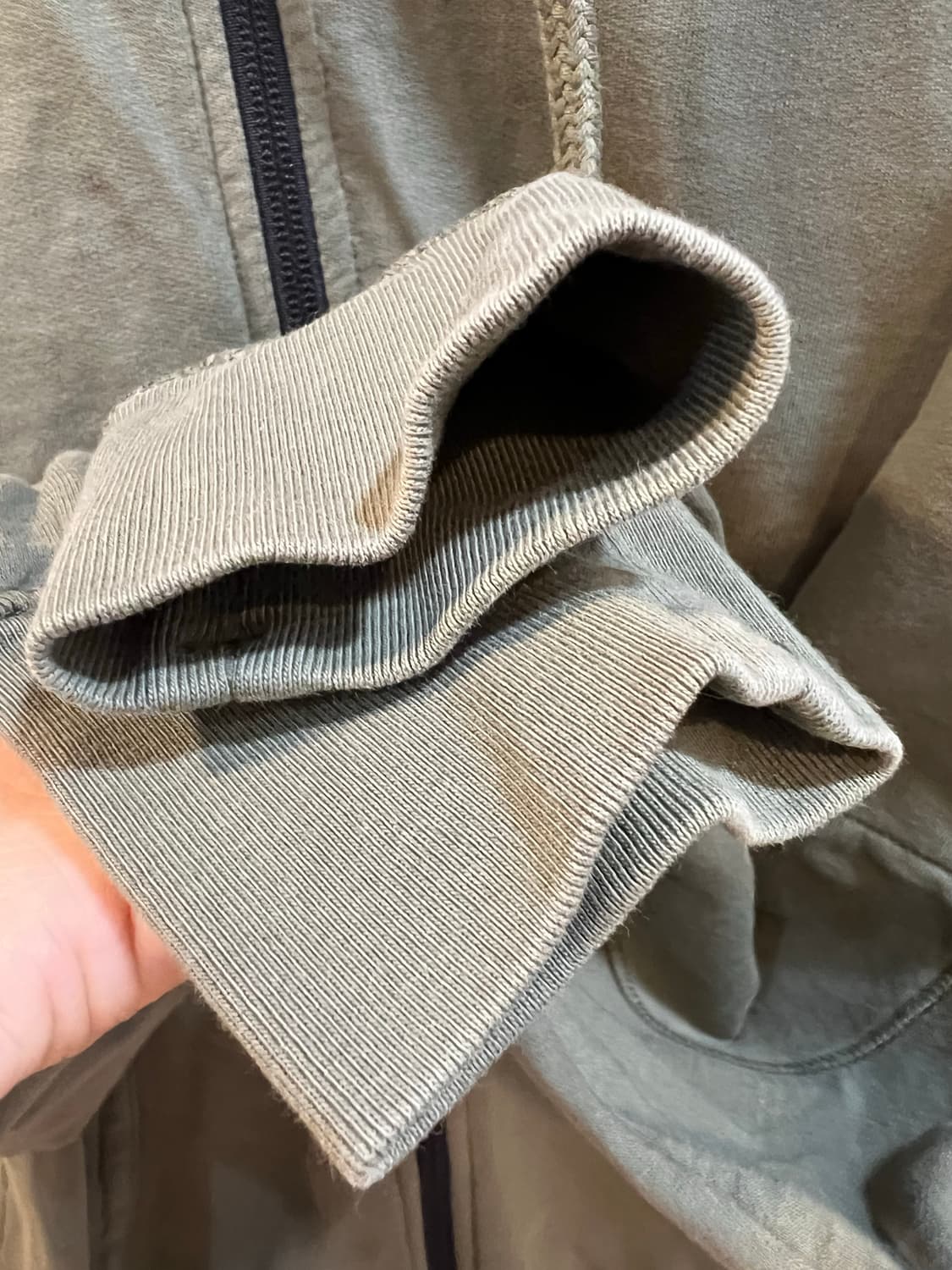 씨피컴파니 CP컴파니 남성 카키 렌즈고글 후드집업점퍼 상품이미지4