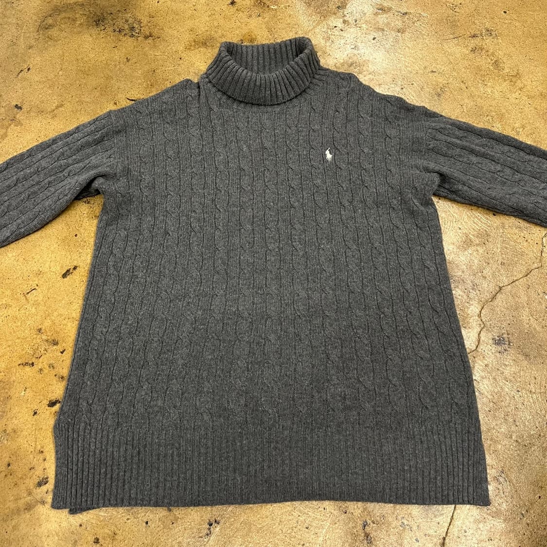 폴로 랄프로렌 그레이 목폴라 니트 상품이미지3