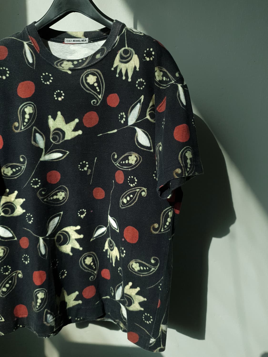 01A/W Issey Miyake Men Ethnic print tee 상품이미지6