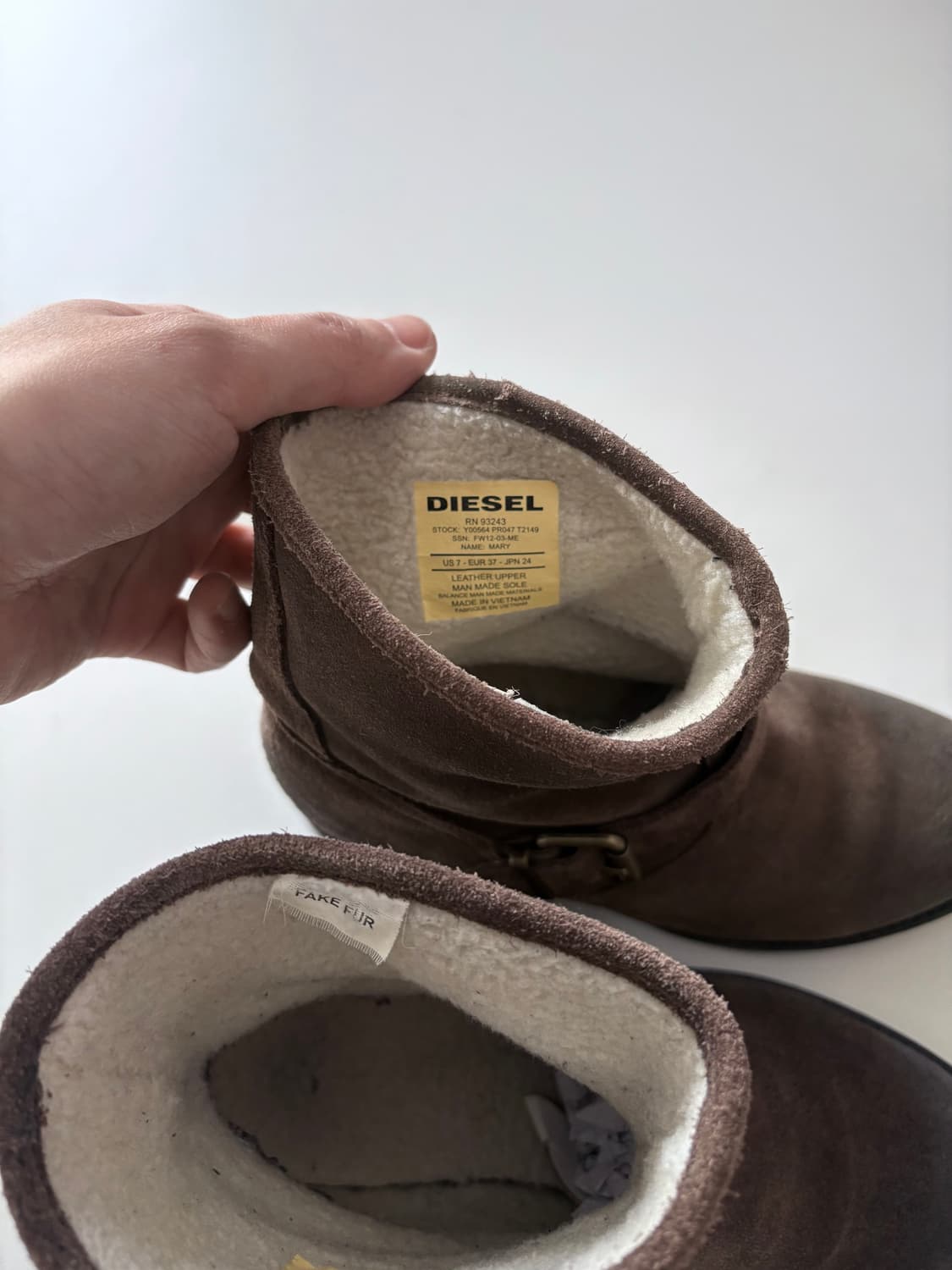 디젤 퍼 라이닝 스웨이드 윈터 부츠 상품이미지6