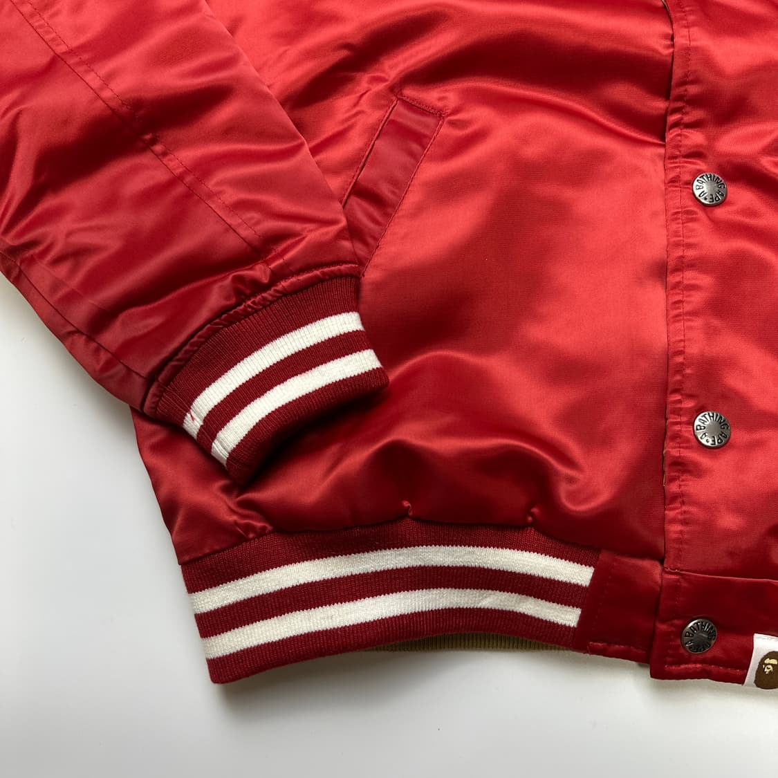 BAPE 22SS 베이프 리버시블 바시티 자켓 상품이미지3