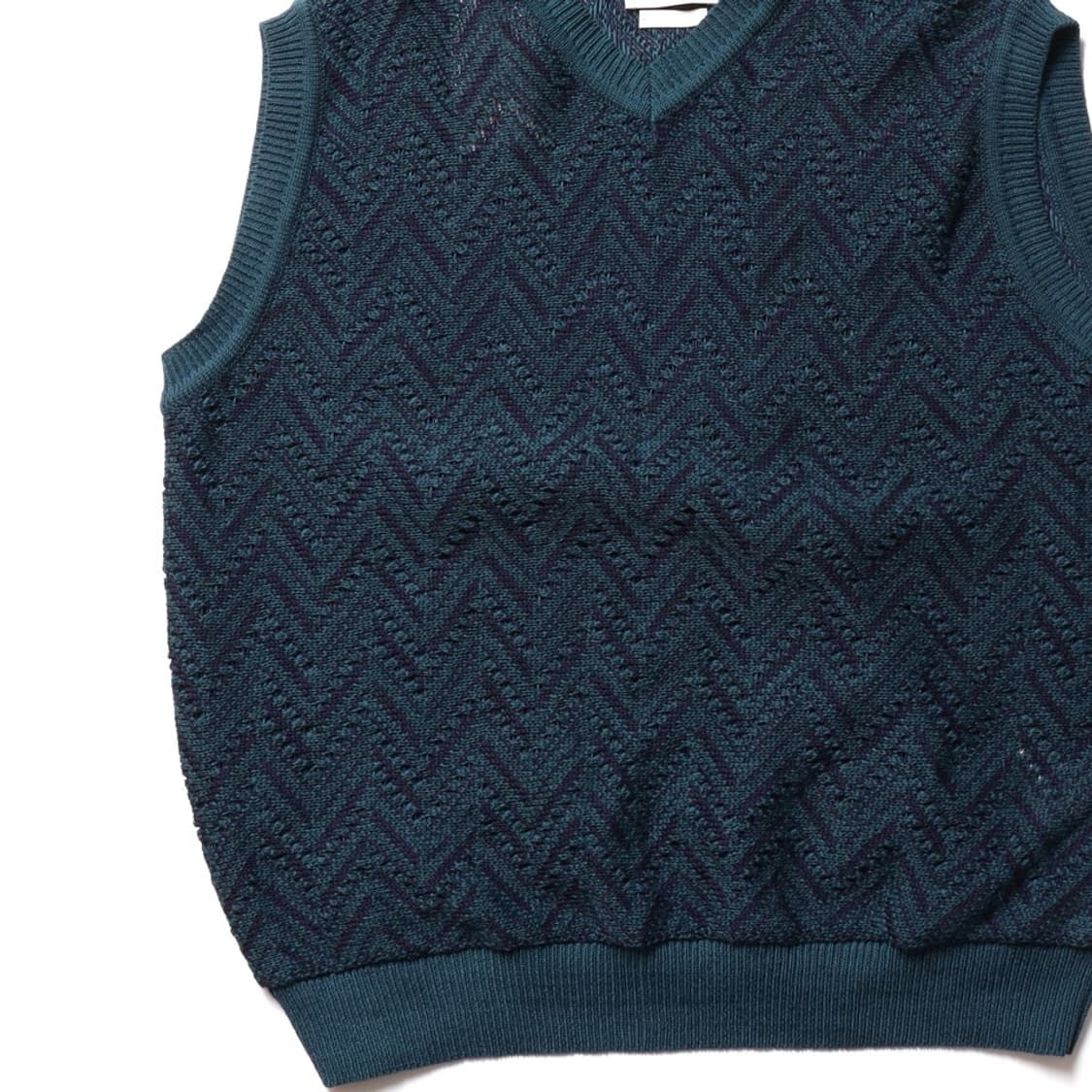 요크 Yoke Cotton Knit Vest 
 상품이미지3