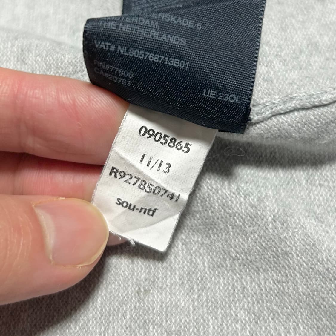 [L] Tommy 타미힐피거 그레이 코튼 브이넥 니트 상품이미지4