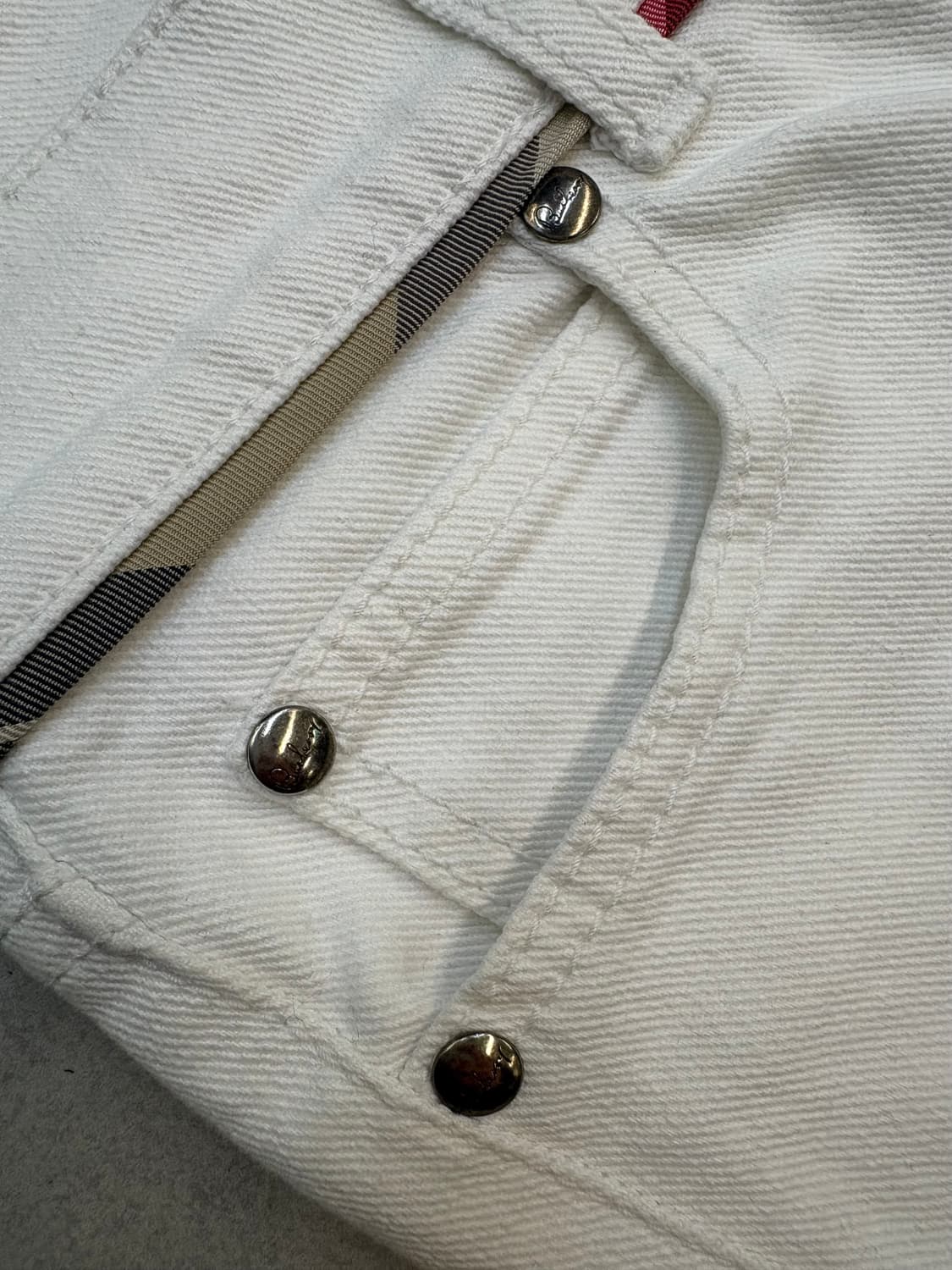 버버리 브릿 화이트 데님팬츠 상품이미지5