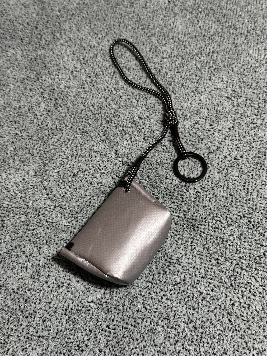 (NEW)새상품 프라이탁 미니 메신저 키링(에어팟 파우치키링) 상품이미지3