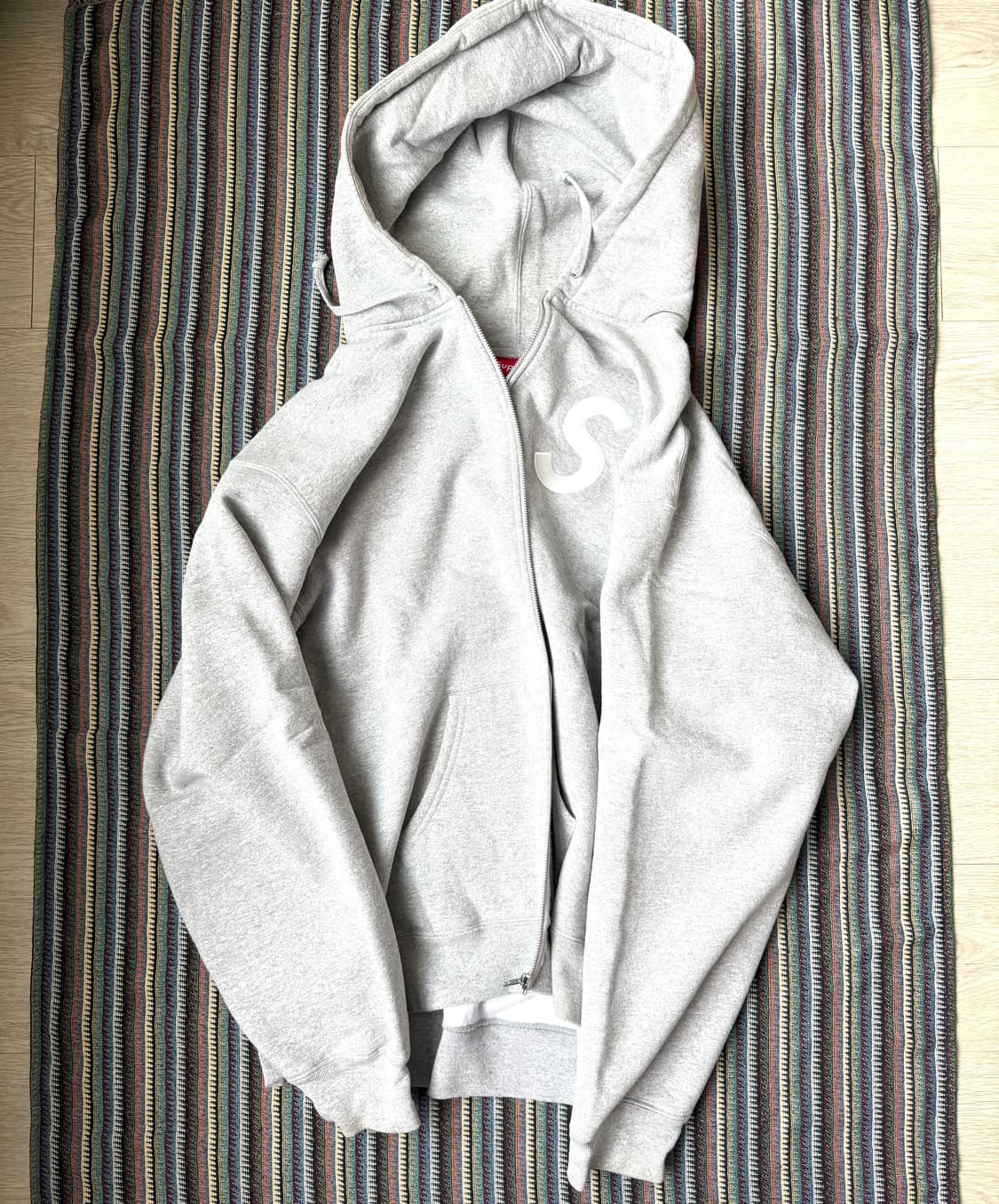 슈프림 s로고 후드집업 상품이미지2