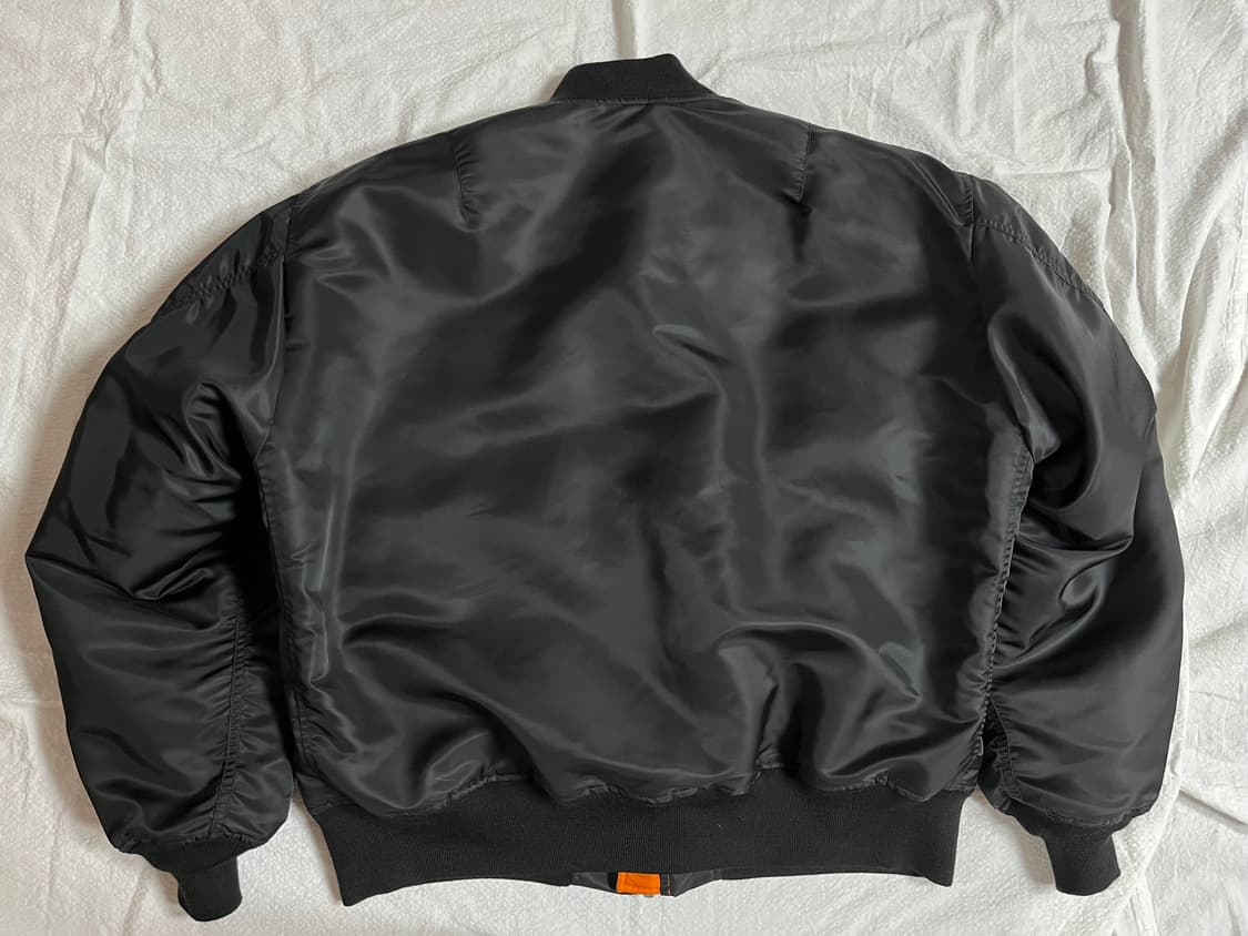 (새상품)버즈릭슨 x 바이닐아카이브 x 빔즈재팬 콜라보 MA-1 자켓 상품이미지2