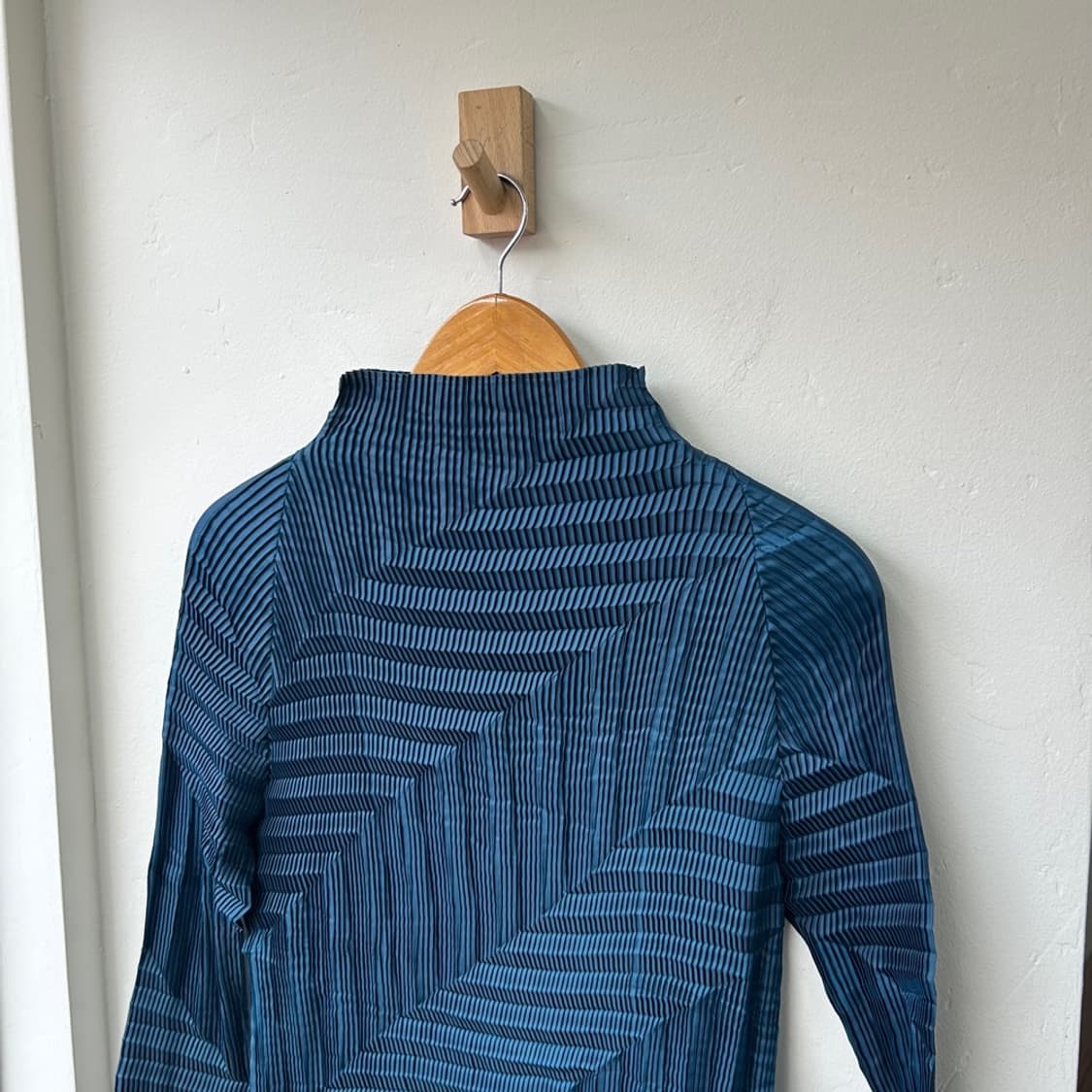 16471 - 이세이 미야케 플리츠 베이직 탑 상품이미지1